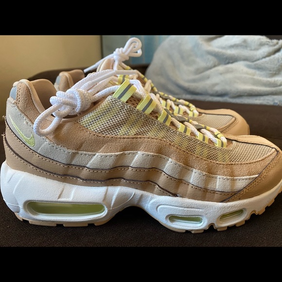 nike air max 95 bio beige